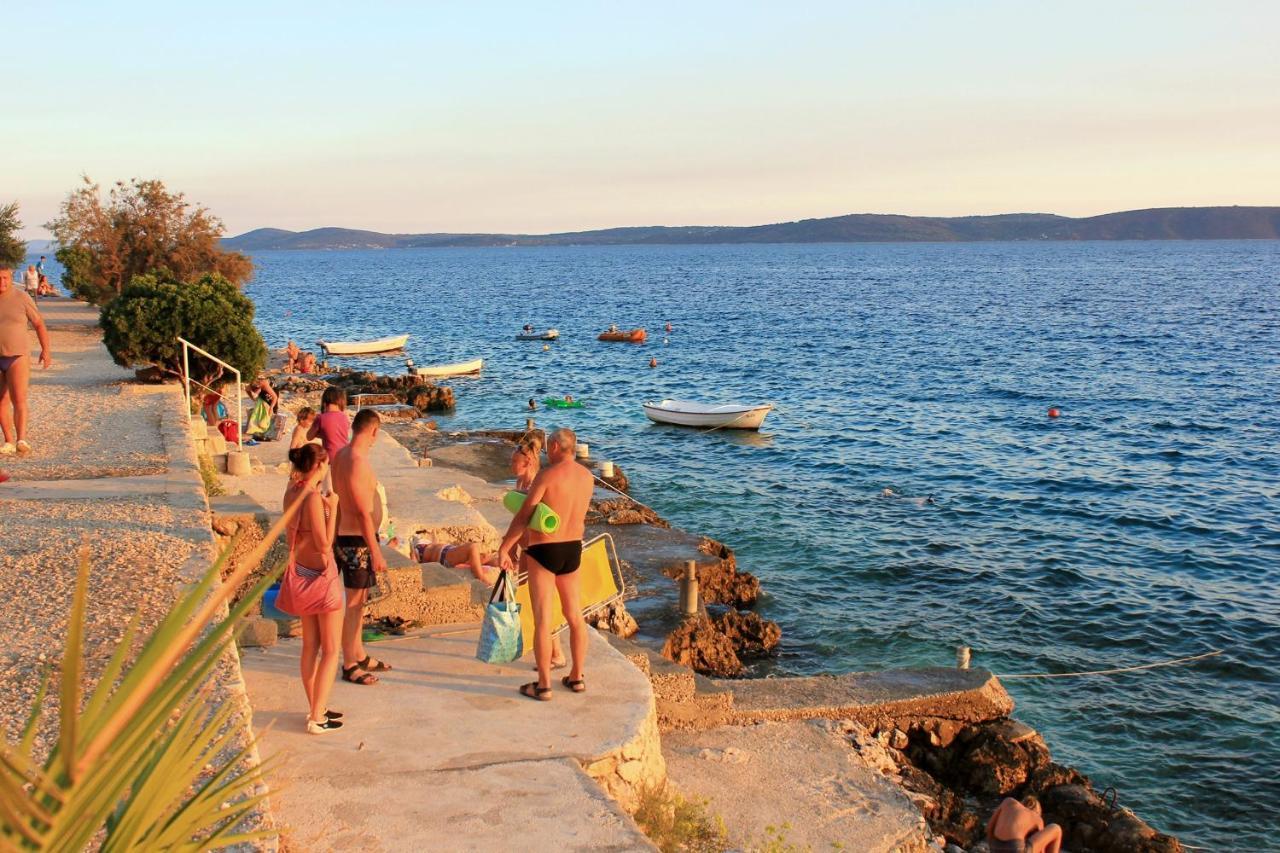 Apartments By The Sea Mavarstica, Ciovo - 2043 Трогир Экстерьер фото